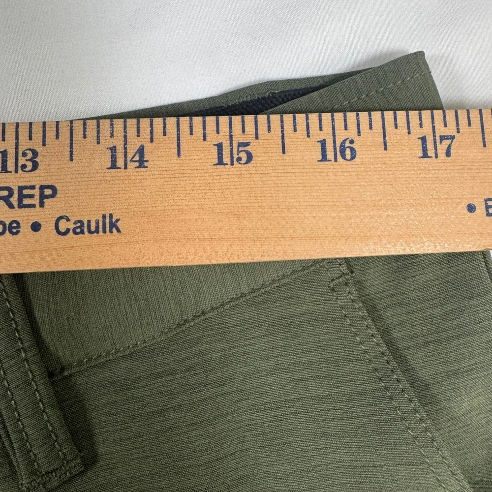 BYLT Kinetic Short Mens XL Dark Olive Green Performance Stretch Athleisure NEW